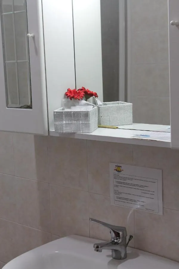 Residence Sol Levante Frascati 2*,